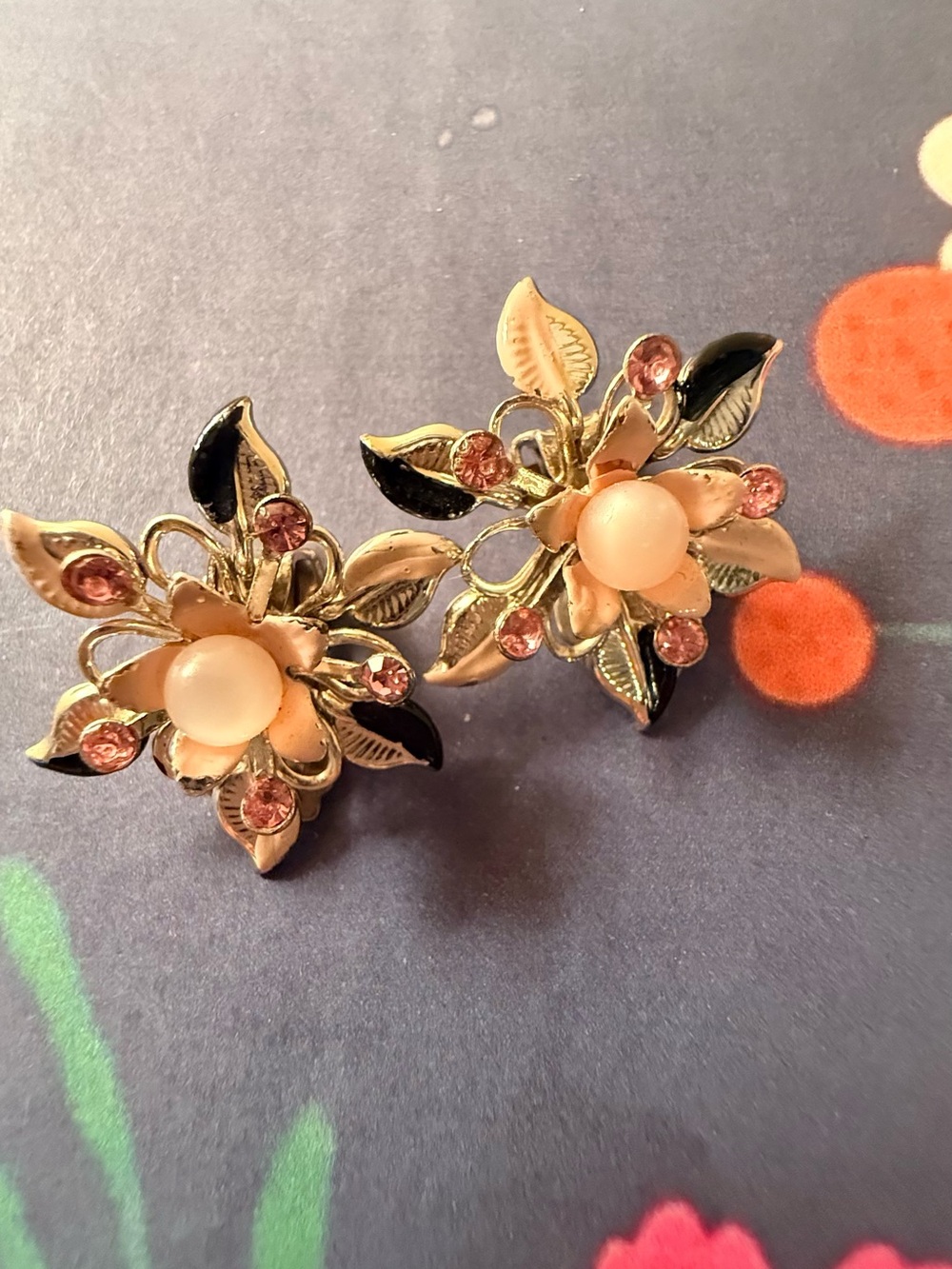 Gold Floral Pink Clip-on Earrings